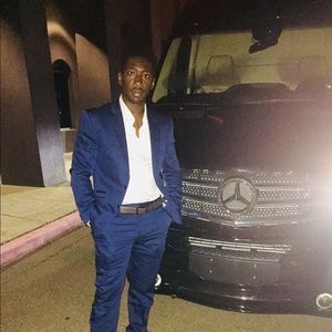 Meet your Posher, Laricoh